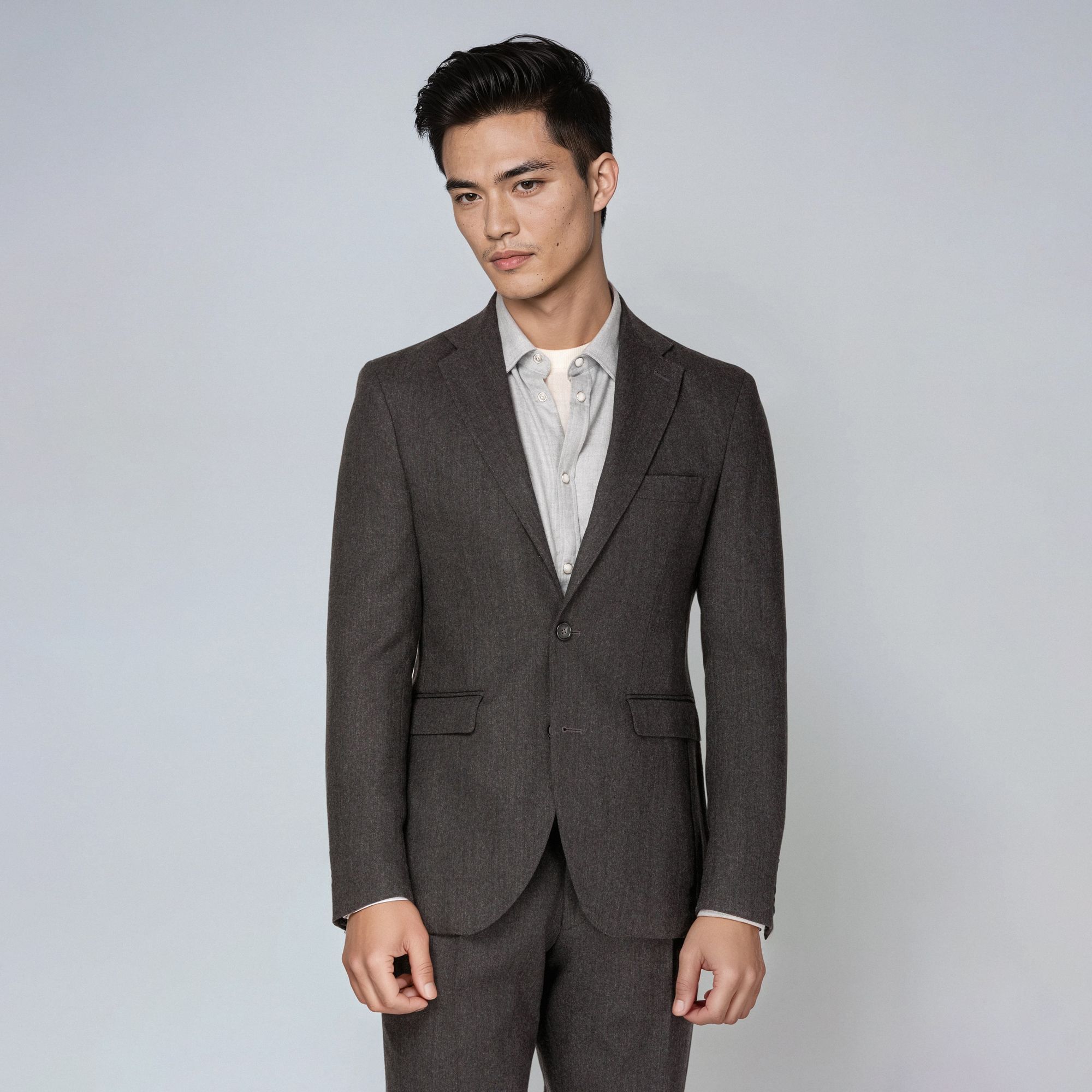 Elio Evan men’s charcoal grey wool crepe blazer Vomero G with AMF lapels and signature lining.