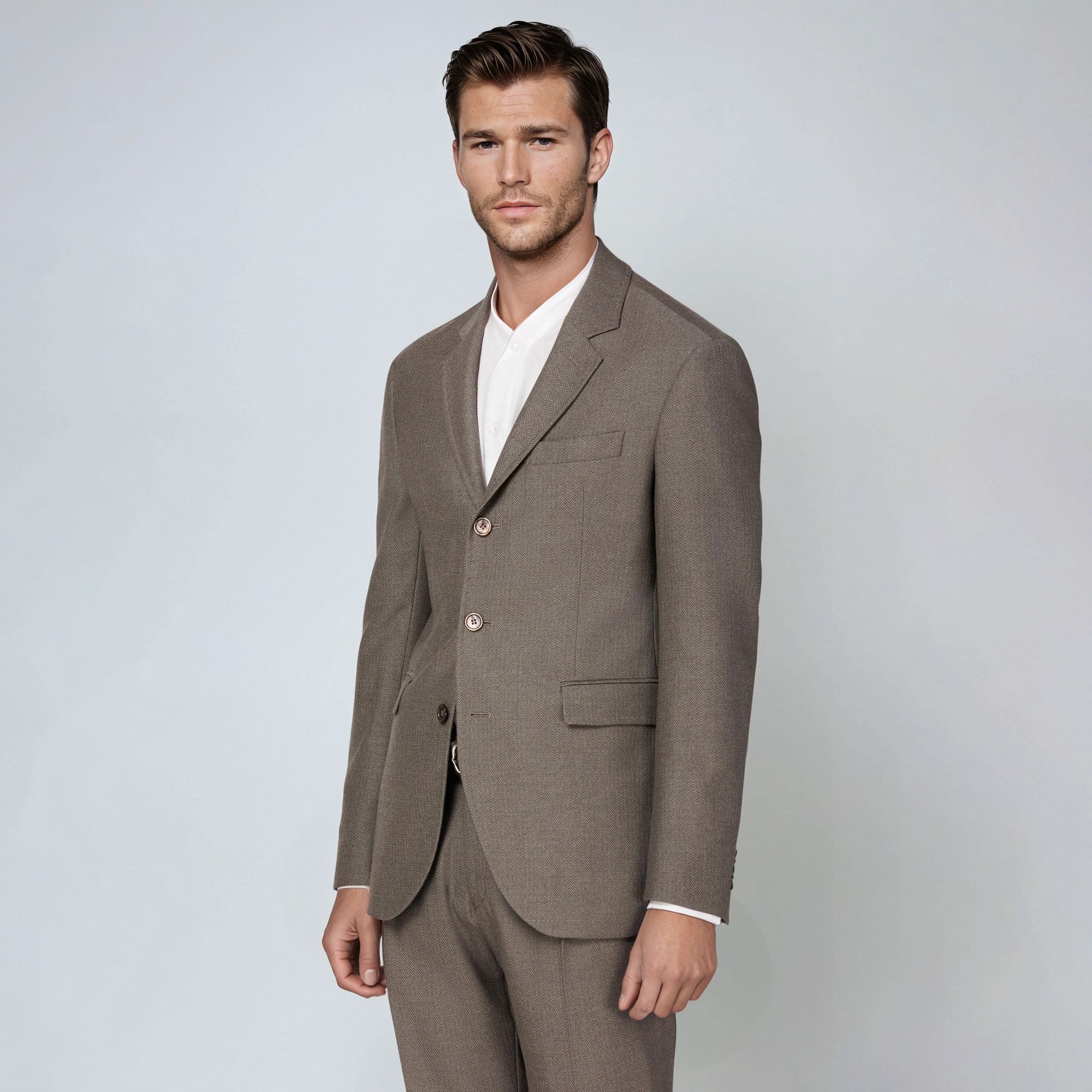 Total Look: Men’s Taupe Herringbone Wool Suit – Premium Tailored Elegance