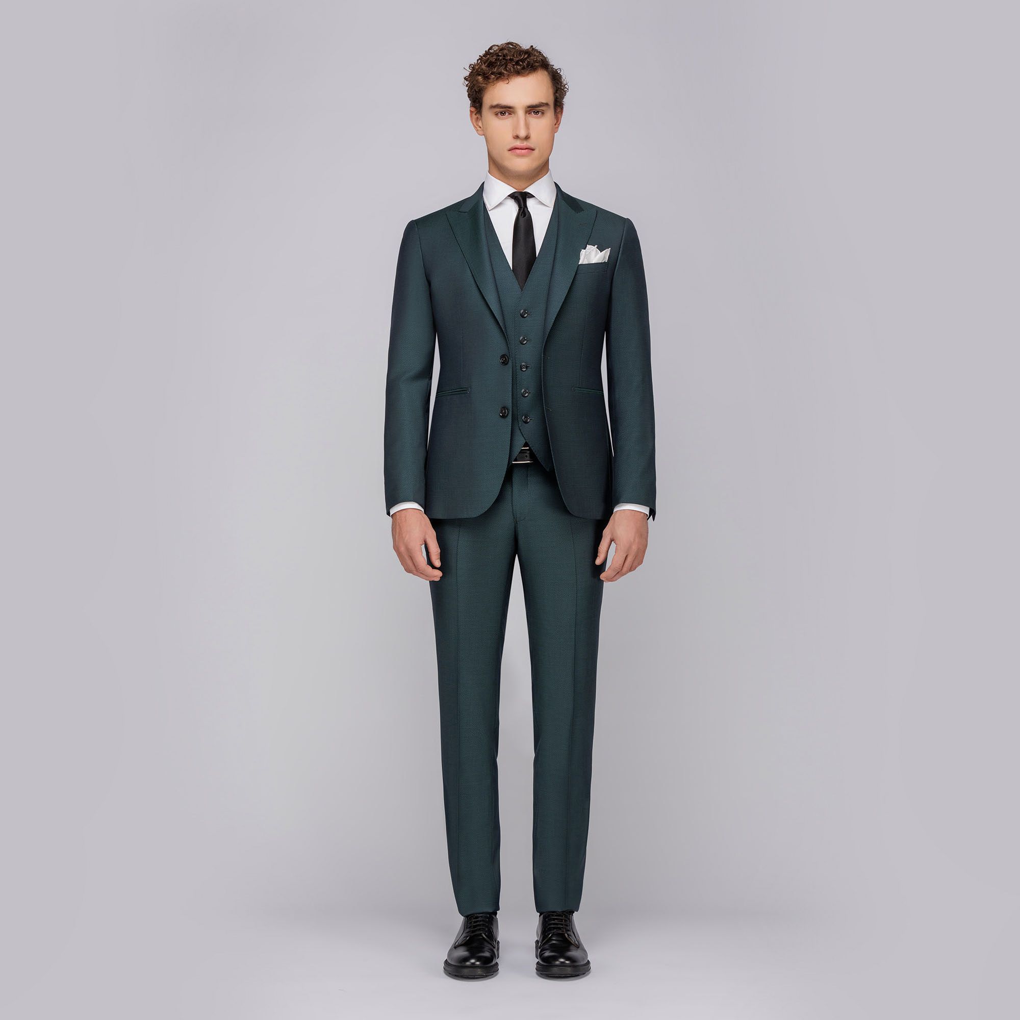 Men's 3-piece suit green