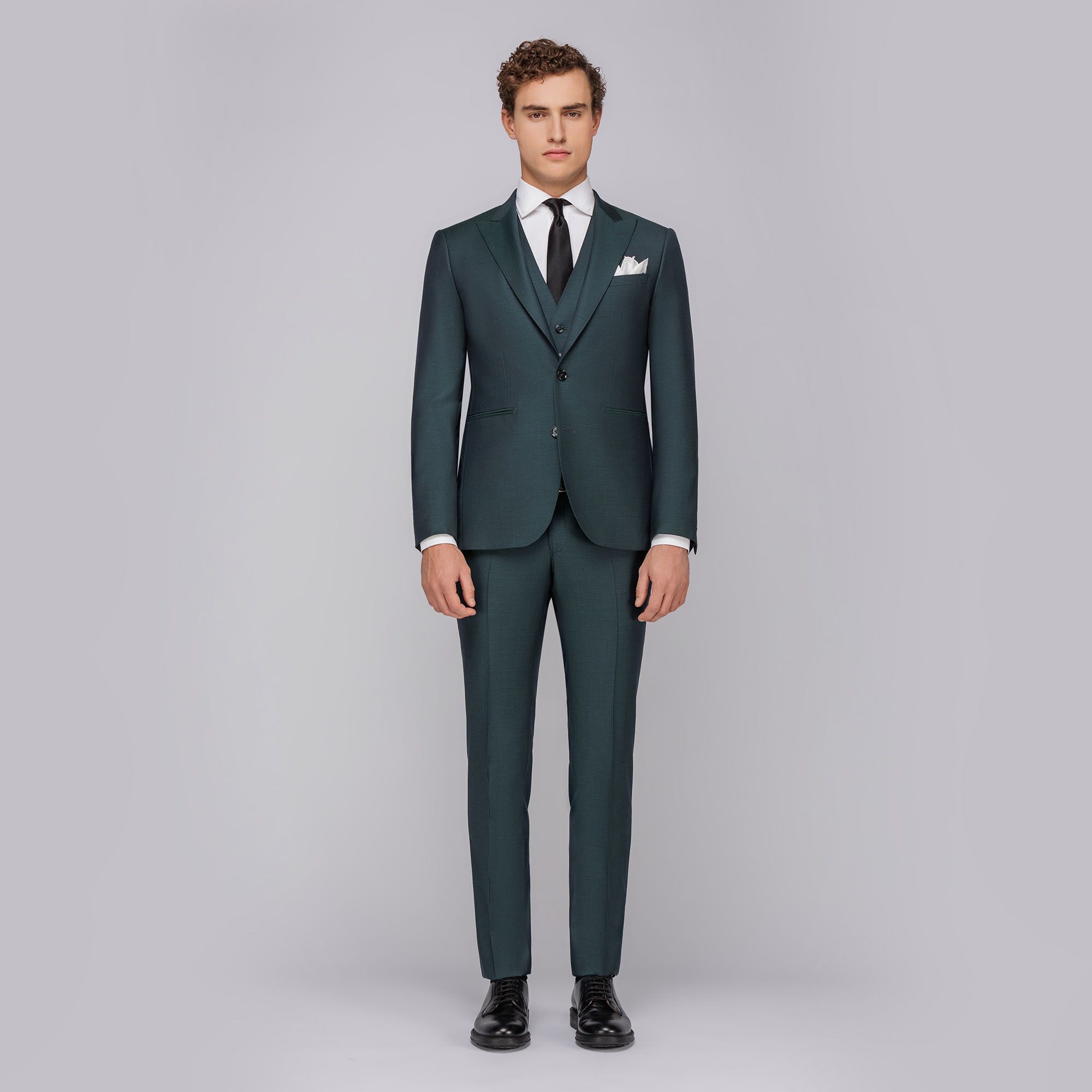Men's 3-piece suit green