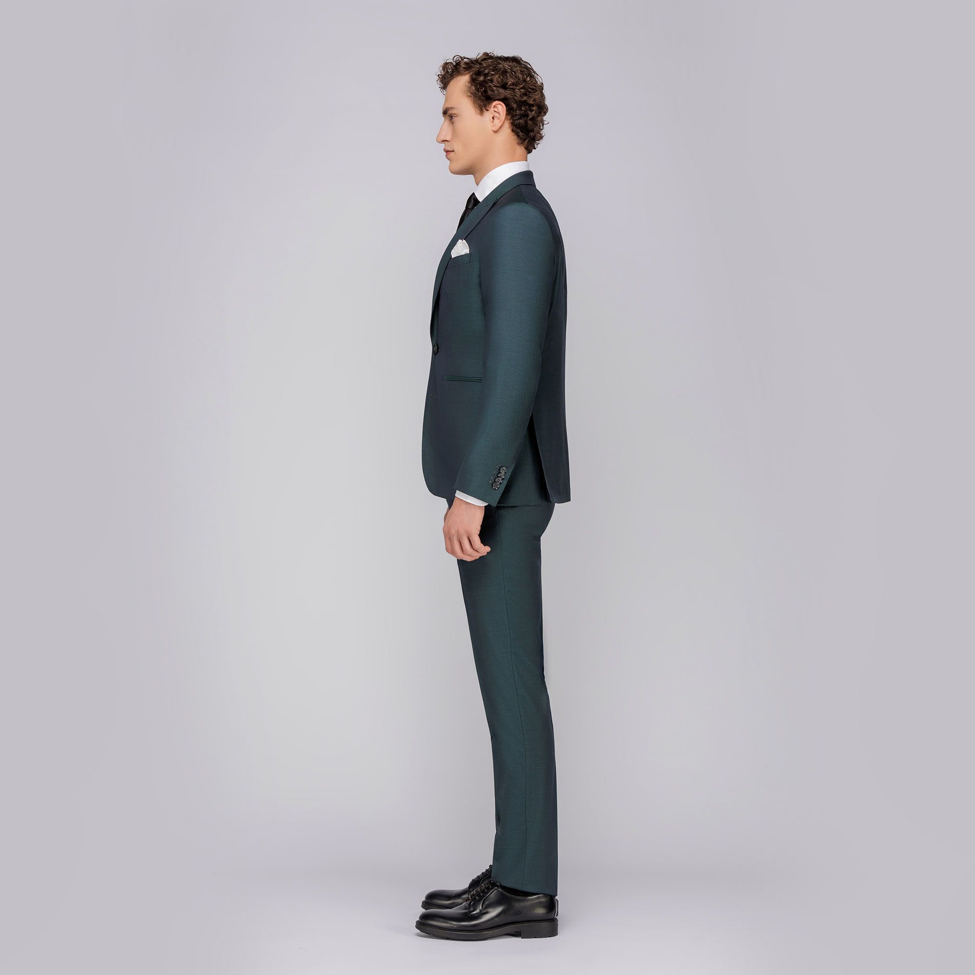 Men's 3-piece suit green
