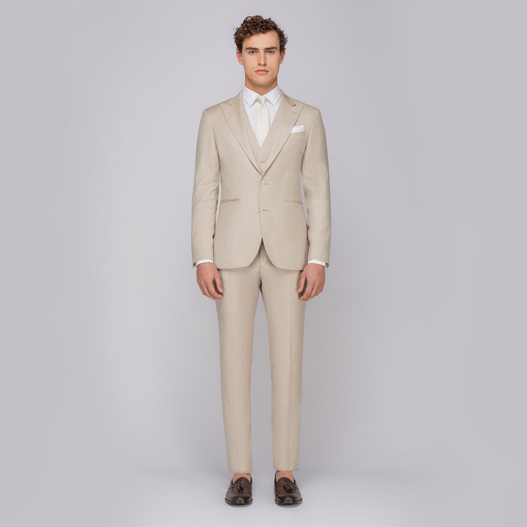 Men's 3-piece suit beige