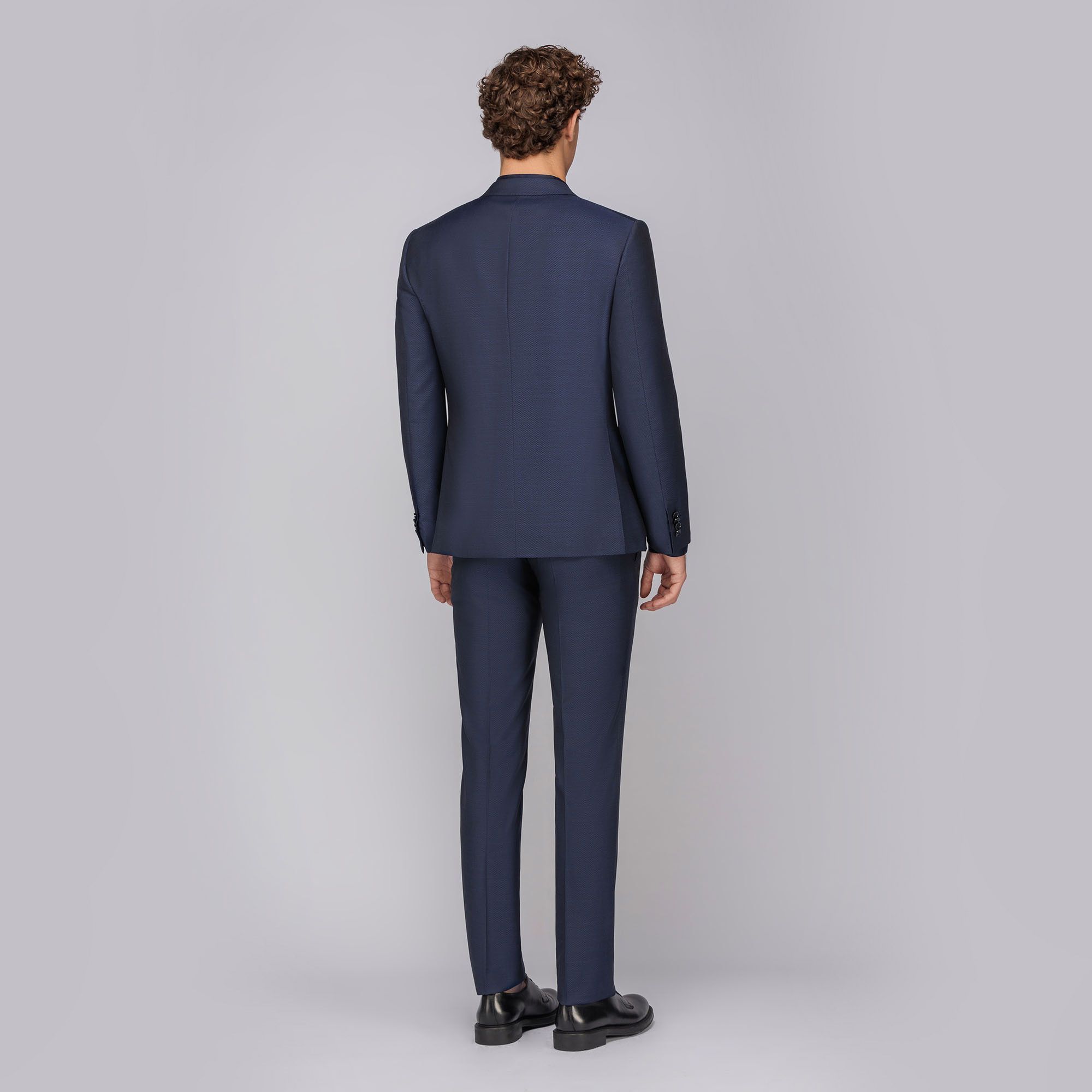 Men's 3-piece suit blue
